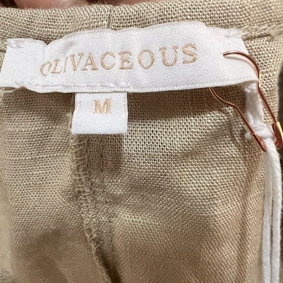 Olivaceous Adele top- natural in size medium - Picture 6 of 7